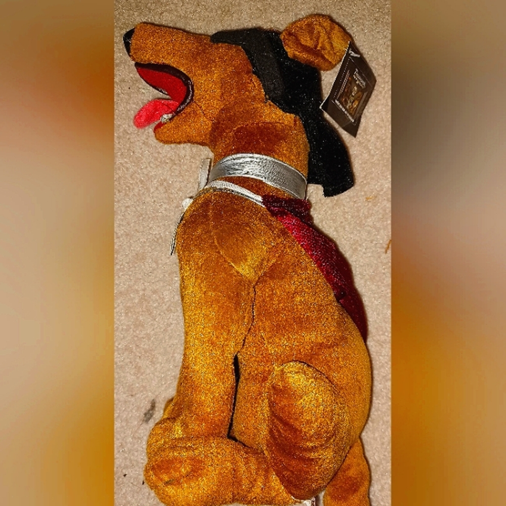 *RARE* DoBee Red "DOG POUND"/"HOMIES" Plush Doll
